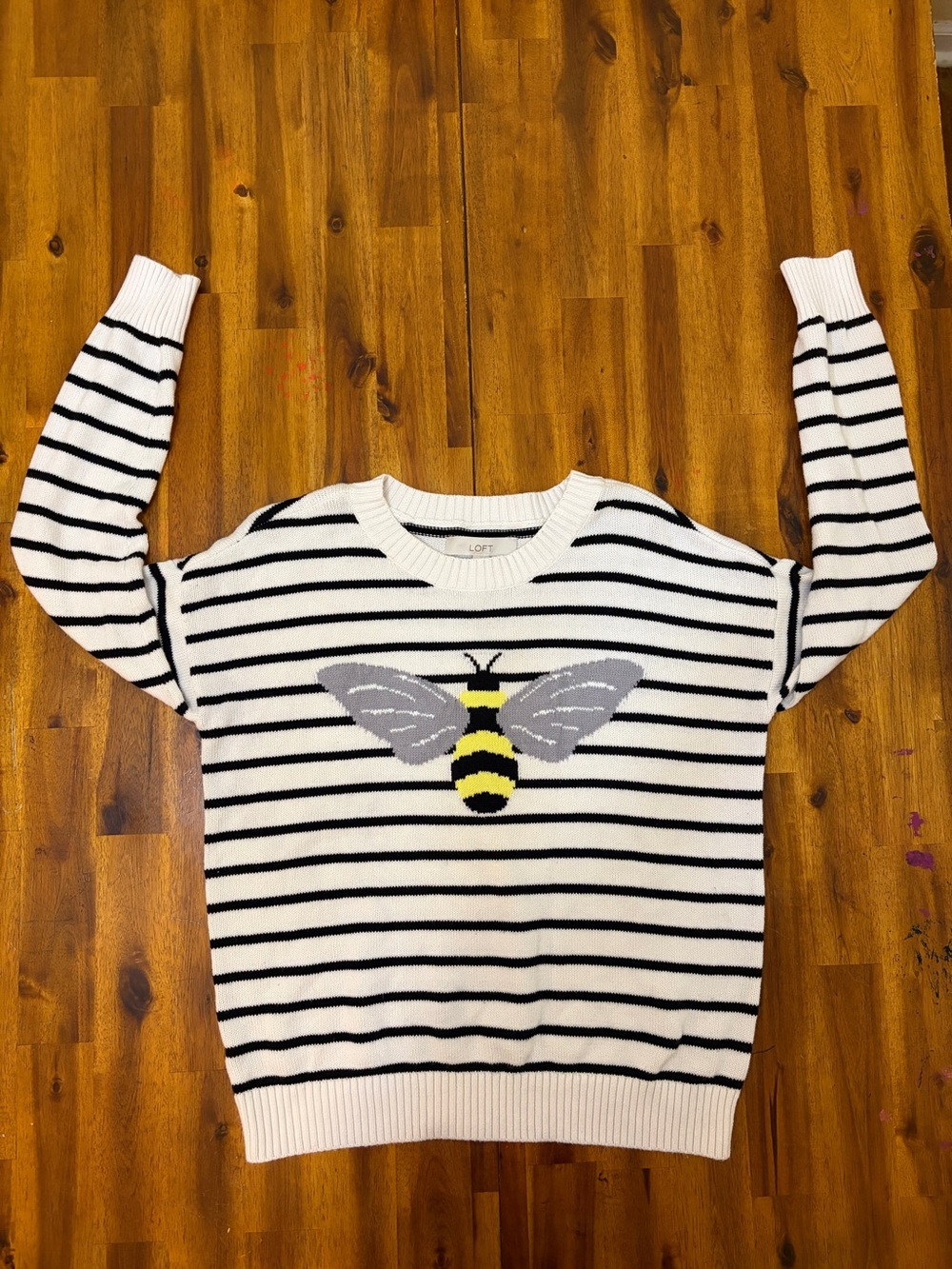 Loft Sweater Women Size Small White And Black  Strip  Bumble Bee Print Slim Fit